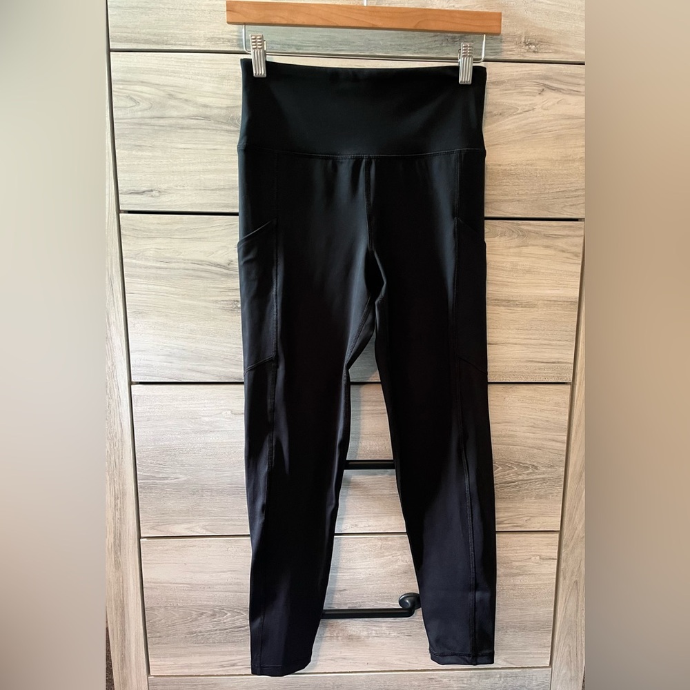 American Eagle The everything pocket legging Black High-Waisted Medium
